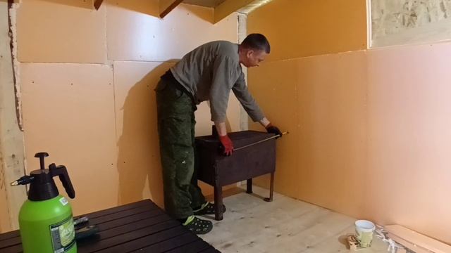 Сделал из сарая БЫТОВКУ: утепление, буржуйка, окна-двери. Теперь можно жить и строить ДОМ МЕЧТЫ!