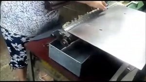 Клеемазательная машина производства Италия