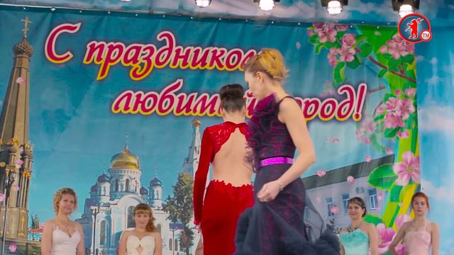 Малоярославец День города 2016 показ мод