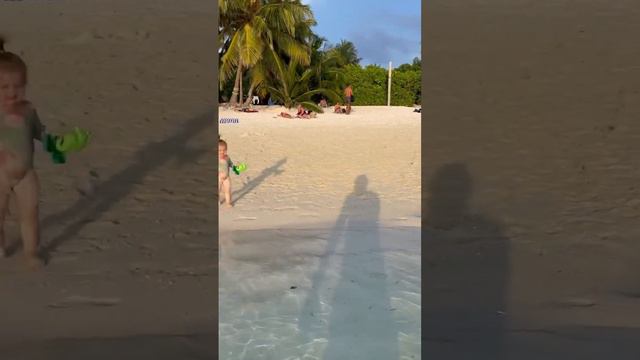 Отлив на Мальдивах. Остров Тодду. Low tide in the Maldives.  Thoddoo Island.  Indian Ocean #отдых