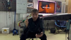 ? В Эфире Абракадабра. Холодный клей на маленьких клипсах.