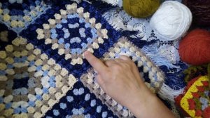 Ответ на вопрос: из какой пряжи я вяжу пледы.