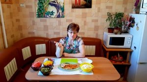 Вкусный и сытный салат из копчёной рыбы. ВЛОГ