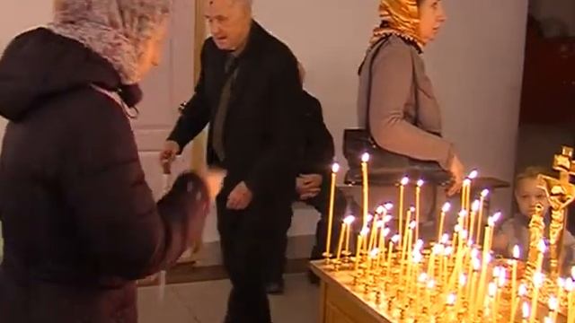 Православные отметили Сретение Господне смотреть онлайн