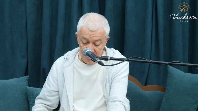 Вриндаван Парк смотреть онлайн