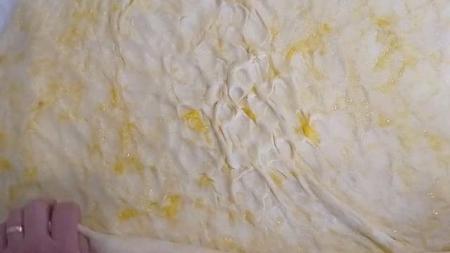 Слоеные лепёшки без дрожжей на сковороде