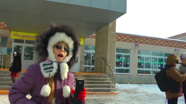 Новогодняя песенка 2017. Виктория. СОШ№1 ст.Ленинградская смотреть онлайн