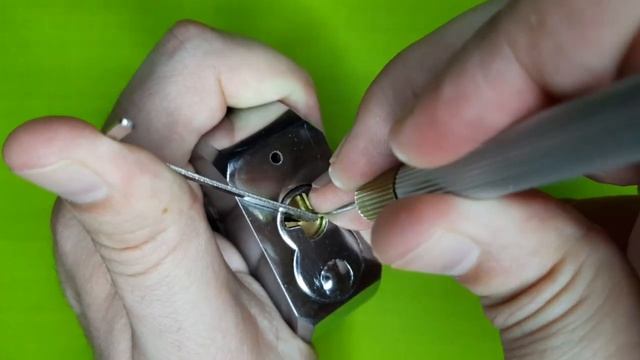 [210] НЕ ПРОСТОЕ РЕШНИЯ МАСТЕРА! КАК ВСКРЫТЬ НАВЕСНОЙ ЗАМОК смотреть онлайн