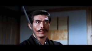 Брюс Ли, поединок с самураем. Сцена из фильма.