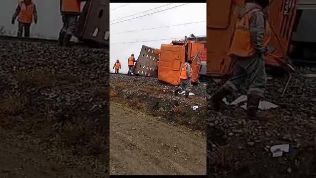 Столкновение поезда с Камазом по ст. Зубково на переезде