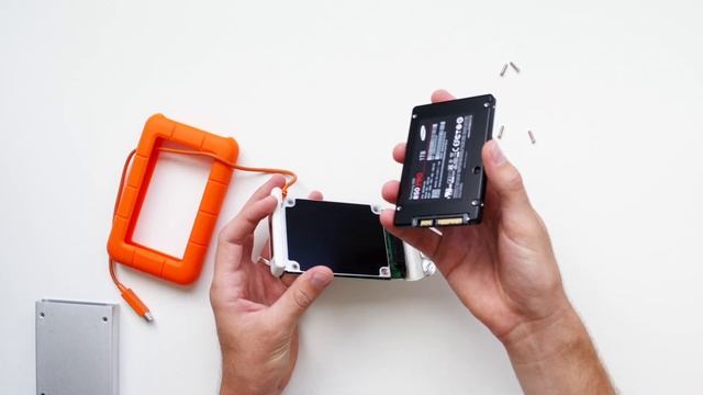 DIY Upgrade Your Lacie Rugged Hardrive смотреть онлайн