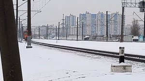 "Теперь через пути в Купчино ходить нельзя! ЭТ2М-037 сообщением Санкт-Петербург - Новолисино.Купчин