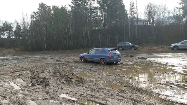 ПРАВильнЫЙ РУЛЬ. No 11. "Mazda Familia 4wd в грязи". #правильныйруль