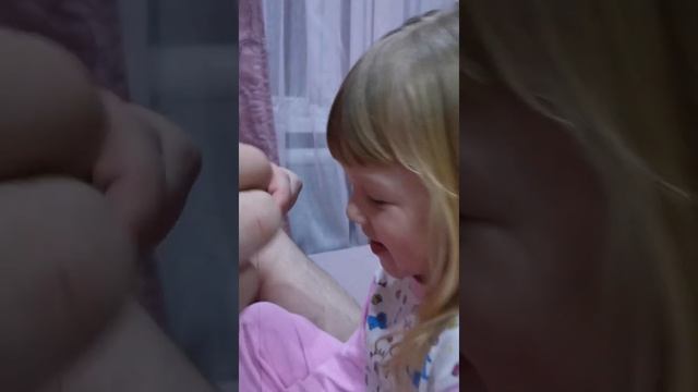 Вырываем первый зубик! смотреть онлайн