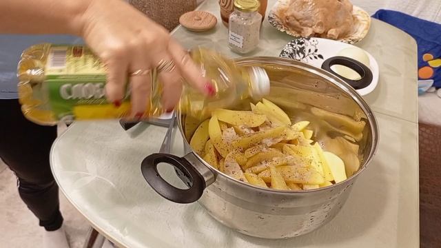 Цыплёнок ? табака,картошка ? по деревенски с овощами ??? смотреть онлайн