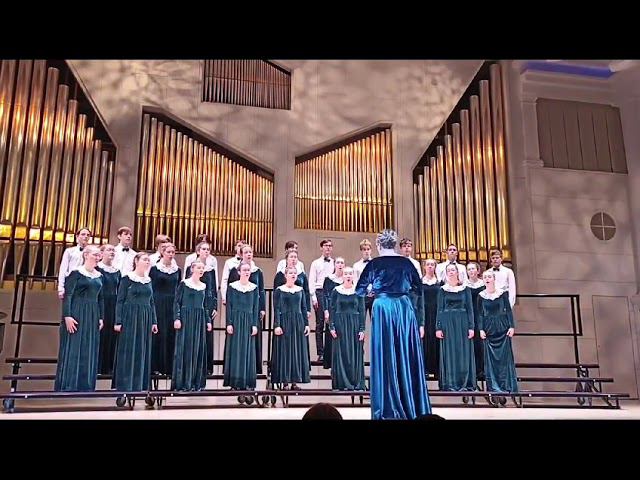 Песня о криницах (А.Эшпай - В.Карпенко) Детский хор «Звонница». Руководитель Т.Иващенко смотреть онлайн