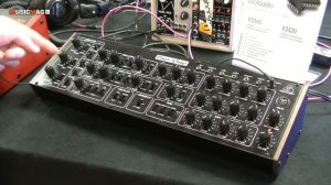 Behringer Pro-One - аналоговый синтезатор (Superbooth18)