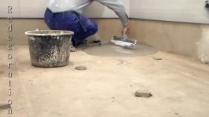 Самовыравнивающая смесь по маякам.