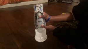 How to open and use Glade Automatic Spray