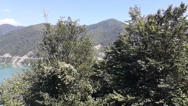Жинвальское водохранилище | Остановка на Военно-грузинской дороге