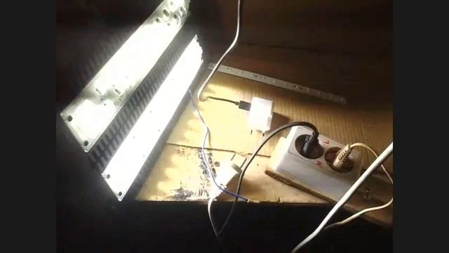 Замена стандартного светодиодного драйвера на Cхему с резистивным конденсатором