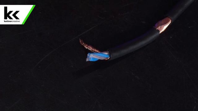 Mogami Studio Gold XLR Cable | Review & Teardown смотреть онлайн