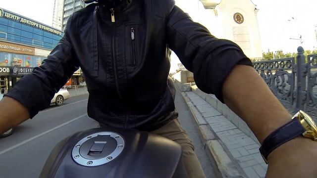Электромотоцикл 4квт. ускорение. покатушки.