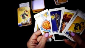 Сравнение Radiant rider-waite tarot/радужное таро(покет вариант) и rider-waite tarot стандарт