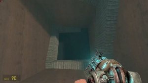 убегаю от некстботов в лабиринте в Garry's Mod