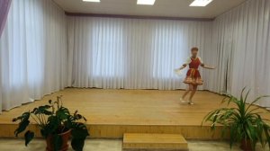 Русский народный танец с платочком.