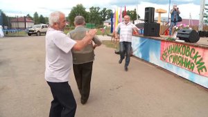 "Галина" - гармонист Владимир Павлович Глазунов