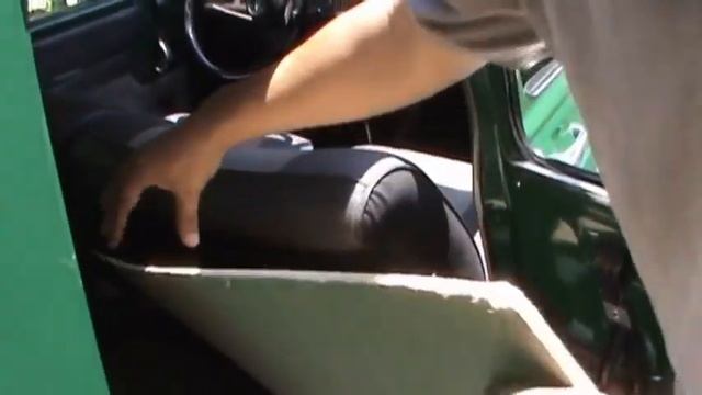 RENAULT 8 VERDE смотреть онлайн