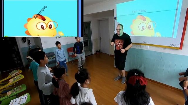 ? ESL Back To School: Warm-Up, Lesson Plan, Game & Wrap-Up  #tefl #eslteachingtips #esl