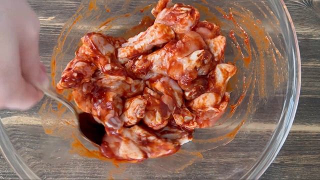 Хрустящие КУРИНЫЕ КРЫЛЫШКИ в духовке. Рецепт СУПЕР