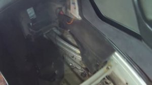 Разборка салона мерседес W124