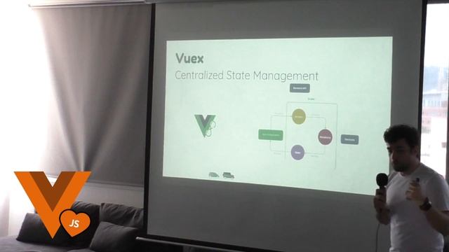 Quique Fdez Guerra - Real and Scalable applications with Nuxt, Vuex and Typescript