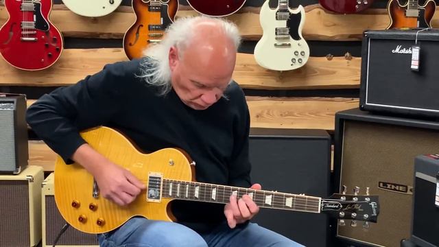 Gibson Les Paul Standard 2019 Trans Amber played by Jochen Schrumpf смотреть онлайн