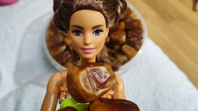 Польза фиников для поста в Рамадан 2023 . исламский мультик с куклами? смотреть онлайн