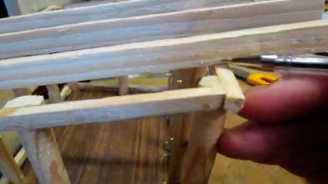 КАРКАСНОЕ СТРОИТЕЛЬСТВО В МАКЕТЕ.сарай для животных с земляным полом. смотреть онлайн