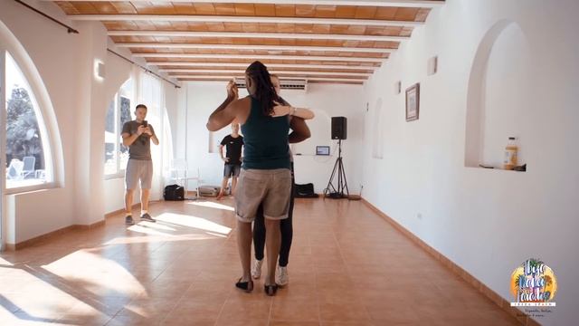 Ibiza Dance Paradise 2018 | Berto & Zuzana Kizomba Demo смотреть онлайн