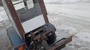 Установка кабины на гусиничный минитрактор.