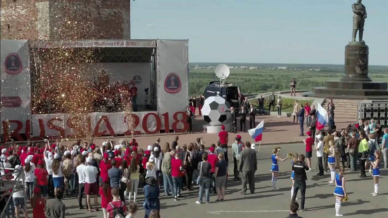 Исполнить мечты юных болельщиков взялись футболисты сборной России