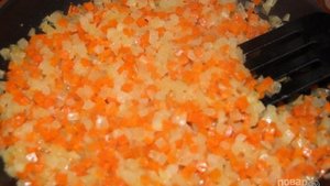 Острый испанский суп с колбасками