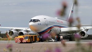 Названы достоинства российского широкофюзеляжного самолета Ил-96-400М