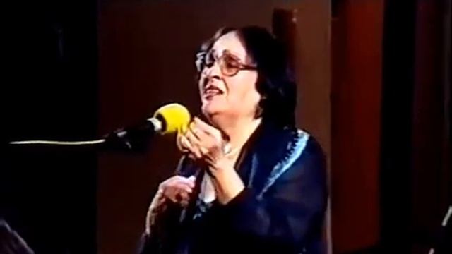 Валентина Дворянинова - "Пусть дни проходят" (Б.Терентьев - И.Финк) смотреть онлайн