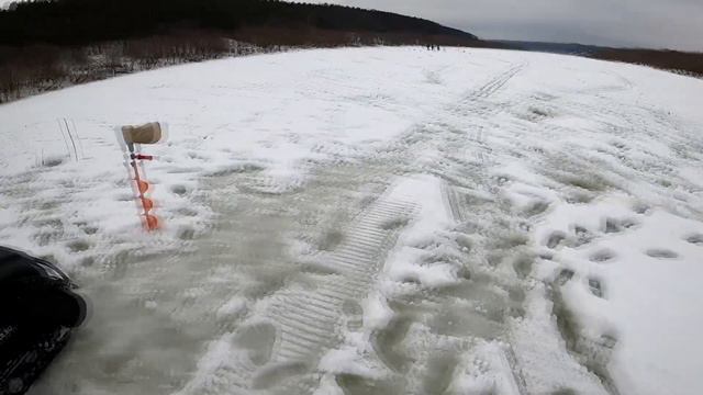 Рыбалка на Оке/ конец февраля/ смотреть онлайн