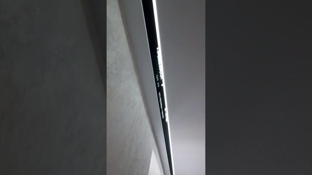 Встроенные карнизы с подсветкой и световые линии #натяжныепотолки