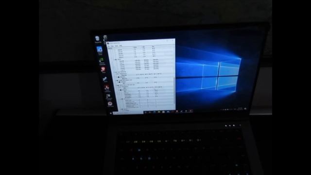 Armoury Laptop (intel Extreme NUC 9 laptop kit) test смотреть онлайн