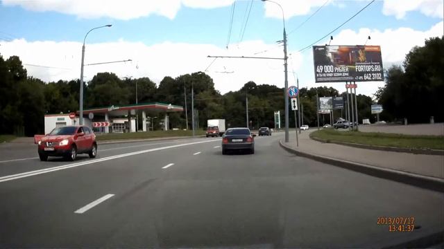 Подмосквич с777ен190 борзо разворачивается / Подрезал 33 смотреть онлайн