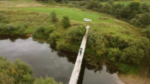 Полет над рекой Шелонь и подвесным мостом. Окресности деревни Болчино Дедовичского р. Псковской обл